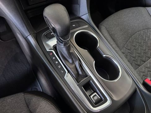 Certified 2024 Chevrolet Equinox LT AWD/4WD image 22