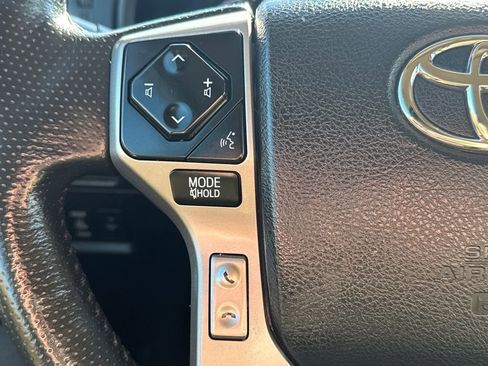 Used 2024 Toyota 4Runner SR5 image 18