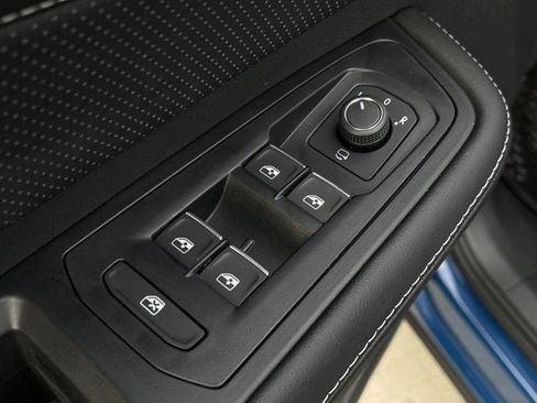 New 2026 Volkswagen Atlas Cross Sport SEL Premium R-Line image 10