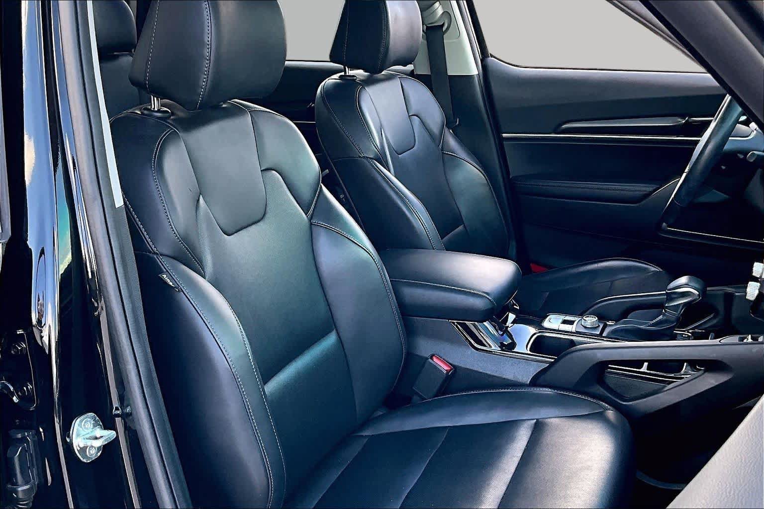 Used 2024 Kia Telluride S w/ S Sunroof Package FWD image 9