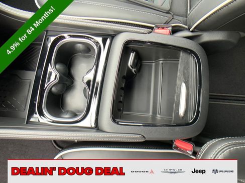 New 2026 Chrysler Pacifica Limited image 26