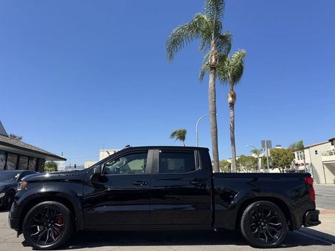 Used 2025 Chevrolet Silverado 1500 RST w/ Redline Edition AWD/4WD image 2