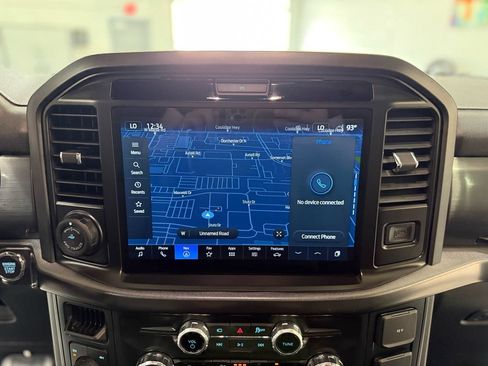 Used 2025 Ford F150 Lariat AWD/4WD image 23