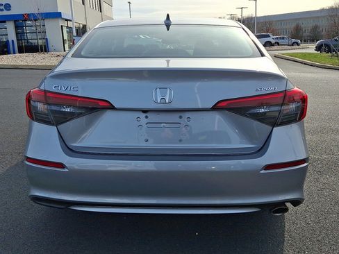 Certified 2024 Honda Civic Sport image 5