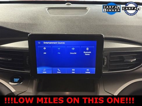 Used 2022 Ford Explorer XLT w/ Equipment Group 202A image 27