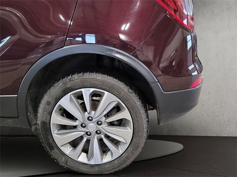 Used 2017 Buick Encore Preferred image 24