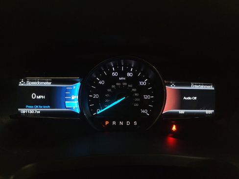 Used 2017 Ford Explorer Limited AWD/4WD image 23