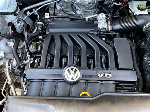 Used 2023 Volkswagen Atlas SEL Premium AWD/4WD image 52