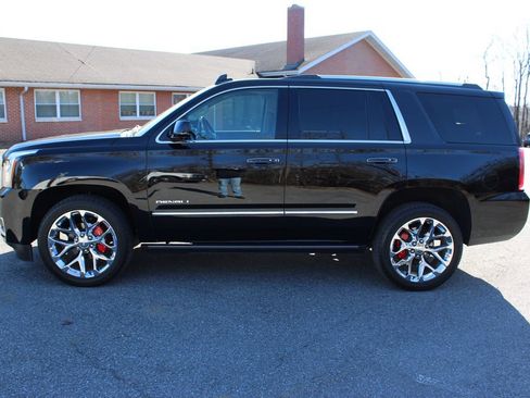 Used 2019 GMC Yukon Denali w/ Denali Ultimate Package image 6