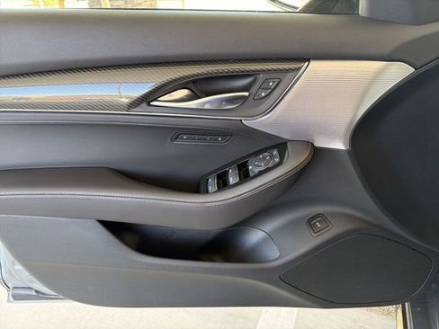 Used 2021 Cadillac CT5 V w/ Premium Package image 22