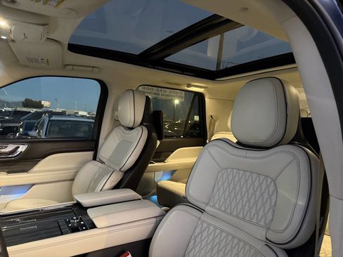 Used 2020 Lincoln Navigator L Black Label image 20