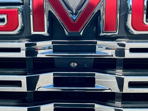 Used 2023 GMC Sierra 1500 Denali w/ Technology Package image 15