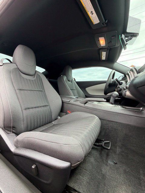 Used 2013 Chevrolet Camaro LS RWD image 12