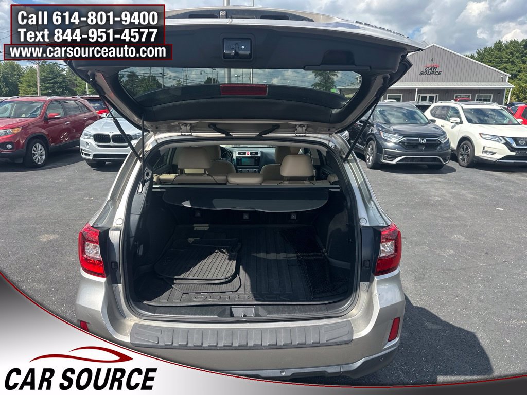Used 2017 Subaru Outback 2.5i Limited AWD/4WD image 9