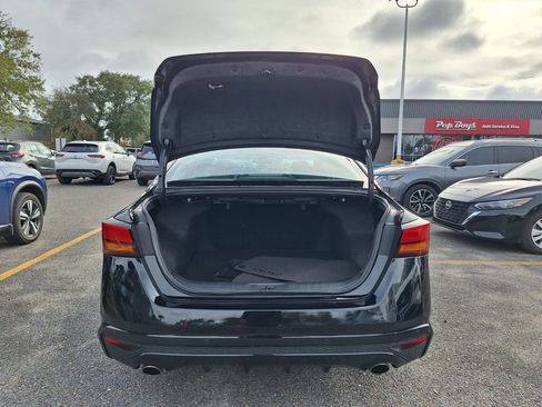 Used 2024 Nissan Altima 2.5 SR w/ SR Premium Package image 26