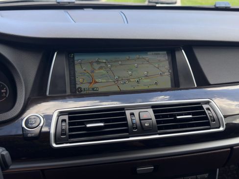 Used 2016 BMW 550i Gran Turismo xDrive image 21