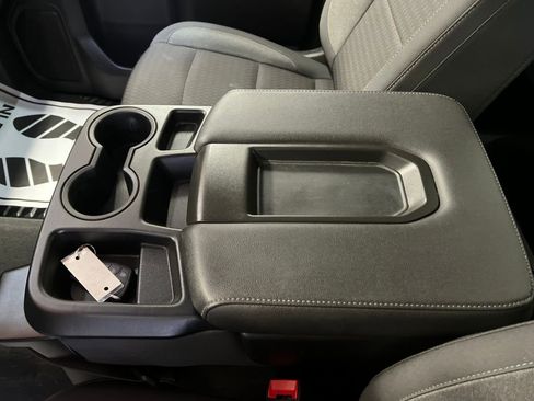 Used 2024 Chevrolet Silverado 2500 Custom w/ Custom Value Package image 35