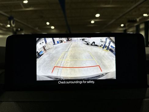 Used 2023 MAZDA CX-9 Touring image 23