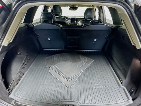 Used 2018 Volvo XC60 T5 Inscription w/ Convenience Package AWD/4WD image 25