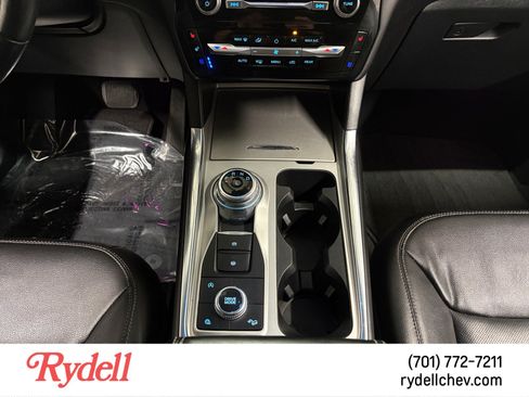Used 2022 Ford Explorer Limited AWD/4WD image 15