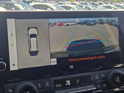 Used 2025 Toyota Grand Highlander FWD image 23