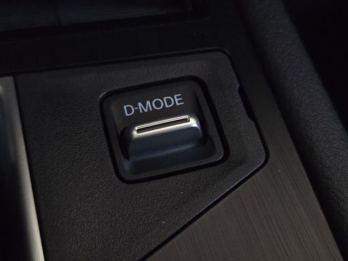 New 2026 Nissan Kicks S image 23