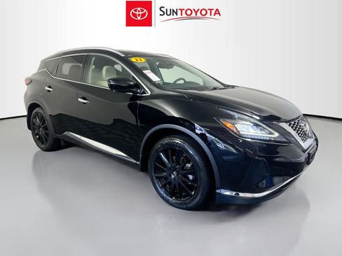 Used 2023 Nissan Murano Platinum w/ Cargo Package FWD image 1