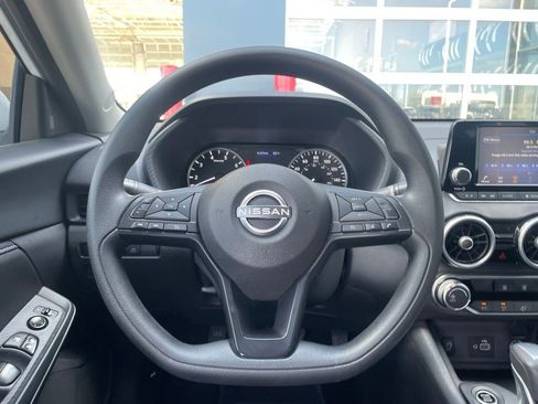 Used 2025 Nissan Sentra S FWD image 13