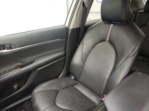 Used 2024 Toyota Camry XSE FWD image 16