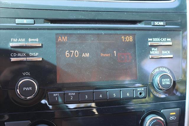 Used 2013 Nissan Altima 2.5 SL FWD image 14