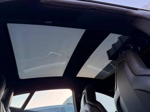 Used 2016 Tesla Model S 75 RWD image 17
