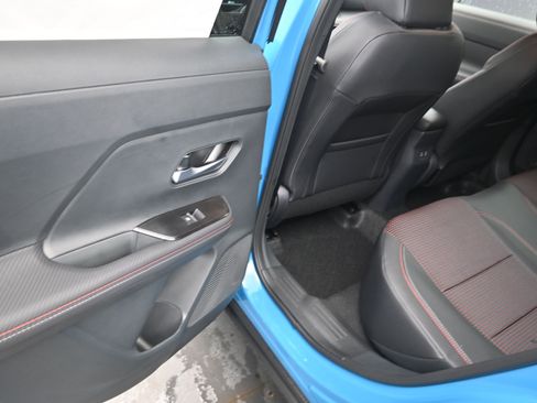 New 2025 Nissan Kicks SR image 17