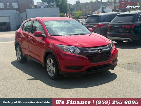 Used 2016 Honda HR-V LX image 3