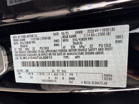 New 2026 Lincoln Corsair Premiere image 34