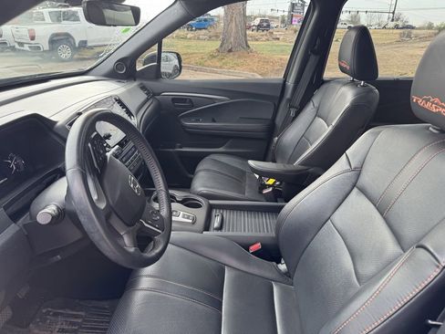 Used 2022 Honda Passport TrailSport image 9