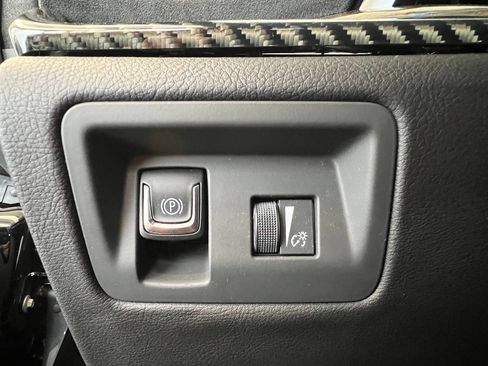 Used 2014 Cadillac ELR w/ Luxury Package image 20