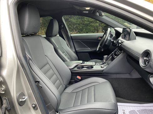 Used 2023 Lexus IS 350 F Sport image 32