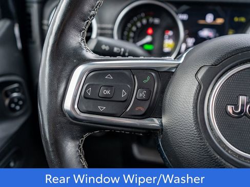 Used 2023 Jeep Wrangler Unlimited Sahara w/ Cold Weather Group image 23