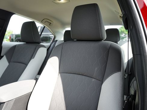 Used 2024 Toyota Corolla LE FWD image 16
