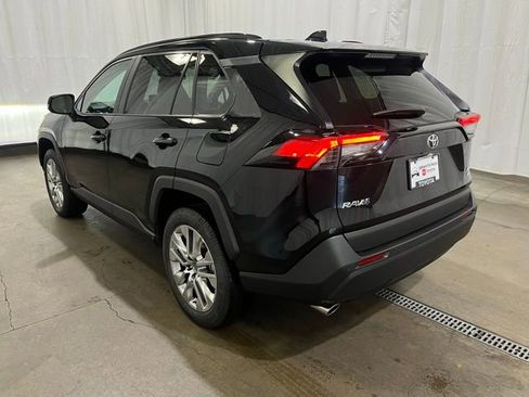 Certified 2025 Toyota RAV4 XLE Premium image 6