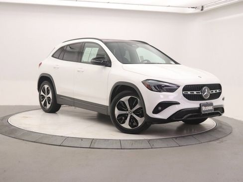 Certified 2026 Mercedes-Benz GLA 250 image 35