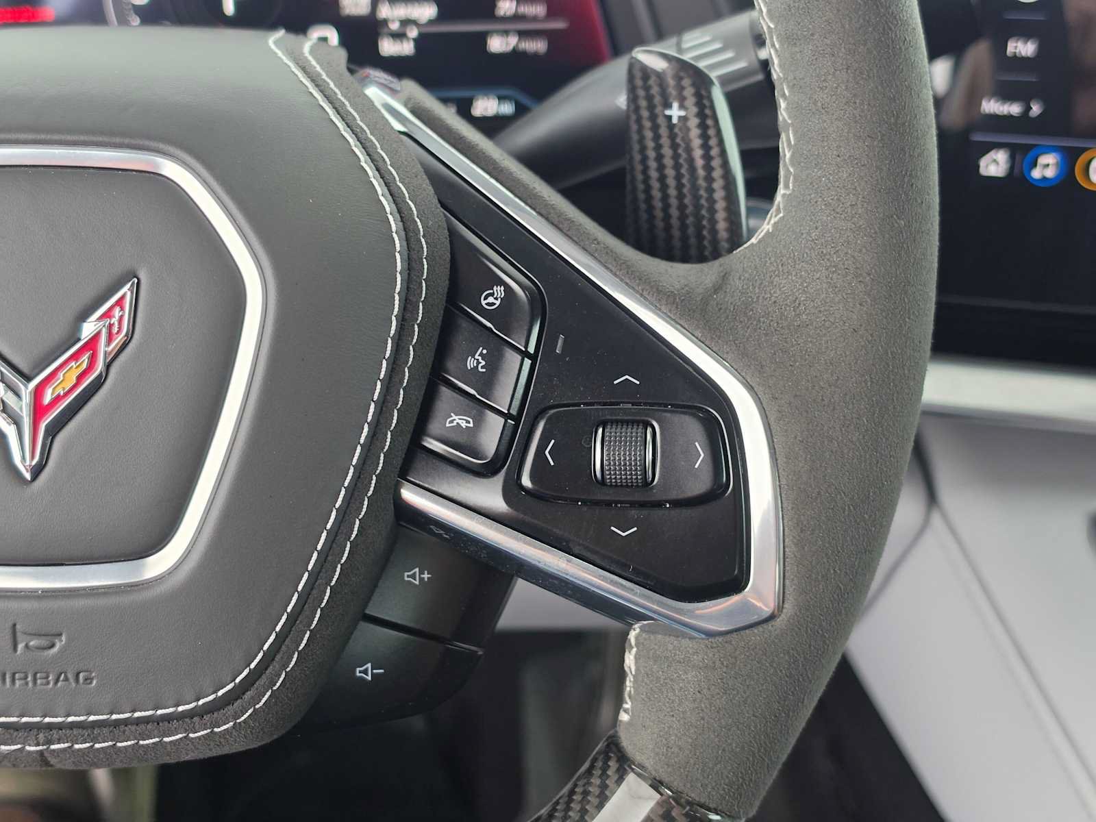 Used 2023 Chevrolet Corvette Z06 RWD image 31