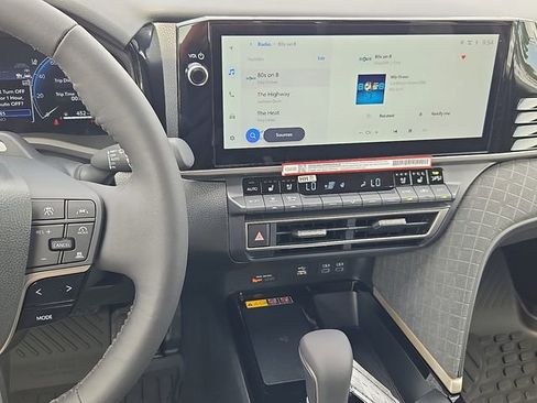 New 2026 Toyota Camry XLE AWD/4WD image 15