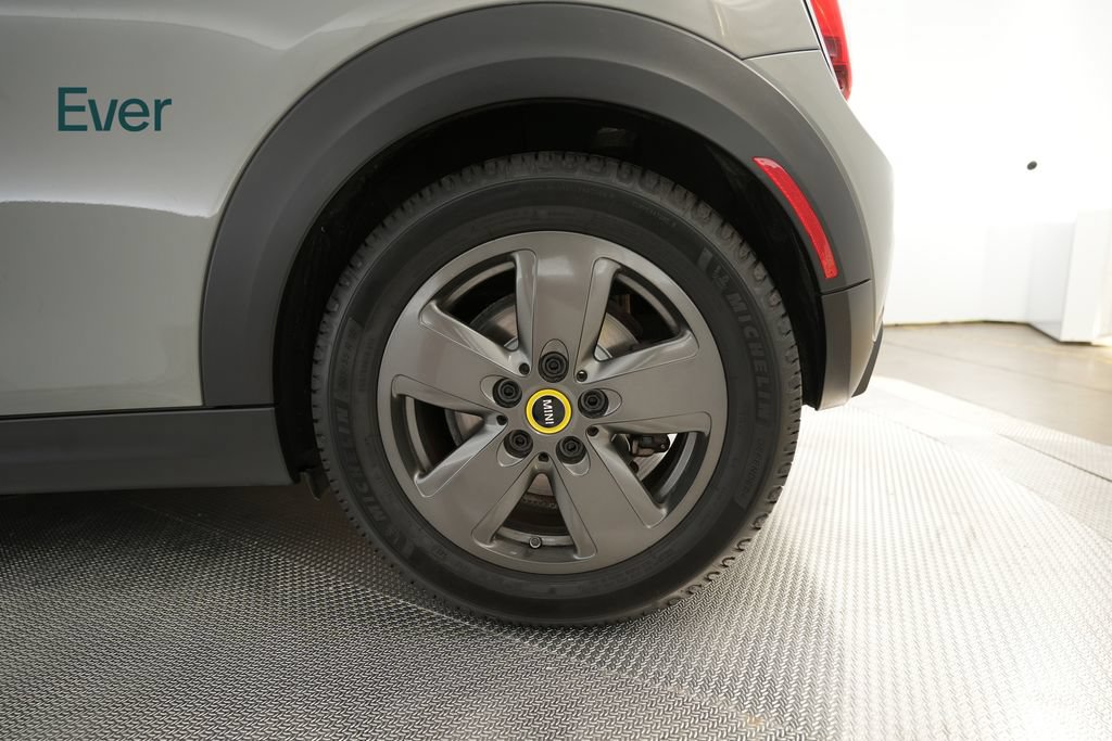 Used 2022 MINI Cooper SE FWD image 21