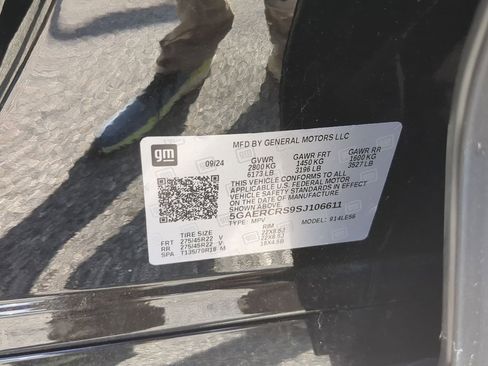 Used 2025 Buick Enclave Avenir w/ Super Cruise Package image 35