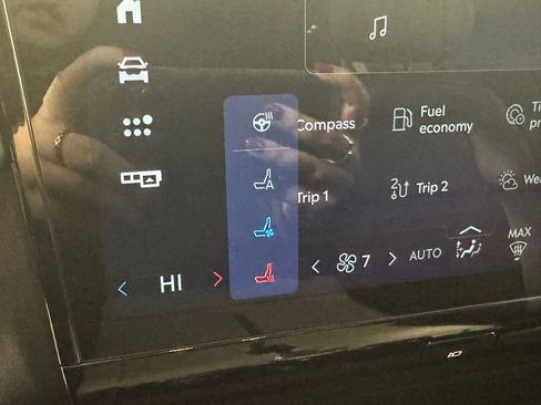 New 2025 Lincoln Navigator L Reserve w/ Jet Appearance Package image 44