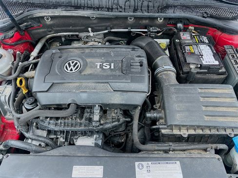 Used 2018 Volkswagen Golf Alltrack S image 30