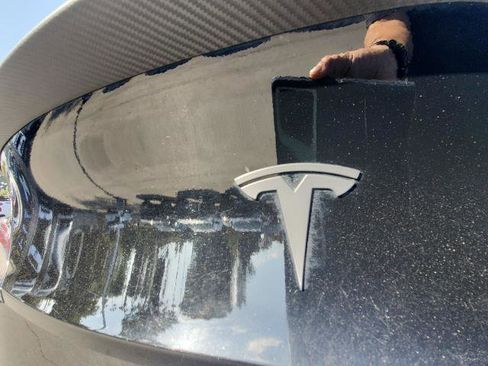 Used 2023 Tesla Model Y Performance image 28