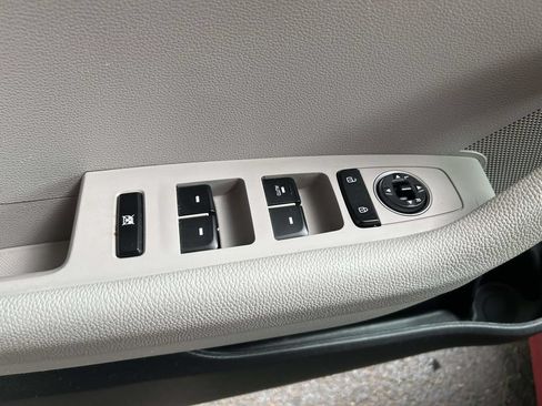 Used 2018 Hyundai Sonata SE FWD image 11