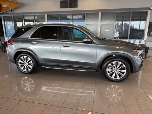 Used 2020 Mercedes-Benz GLE 350 GLE 350 w/ 3rd Row Seat Package image 2